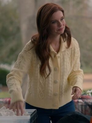 TV Series Sweet Magnolias S04 JoAna Garcia Swisher Yellow Cardigan